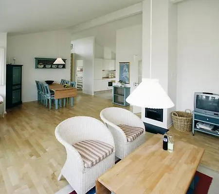 Village de vacances Lojt Three-bedroom 01 *