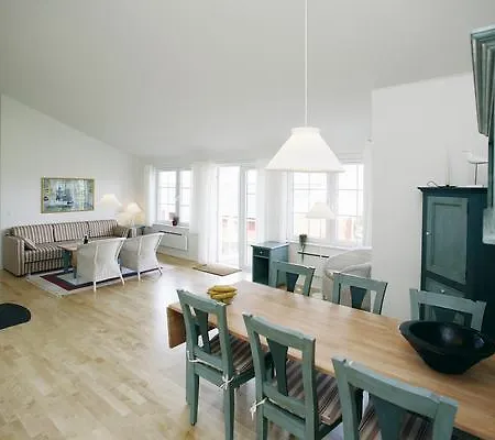 Lojt Three-bedroom 01 Village de vacances *